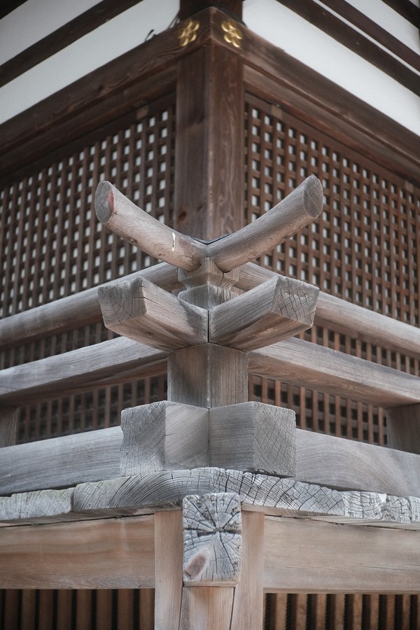 Almost in perfect symmetry :) Oyama Shrine, Kanazawa
